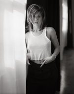 1995_JenniferAniston_GeorgeHolz__4_.md.jpg