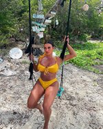 Joy Taylor (14).jpg