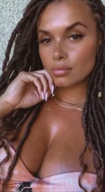 Joy Taylor (19).jpg